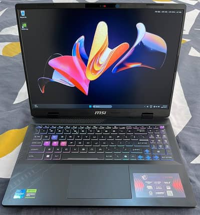 MSI CROSSHAIR 16 HX RTX 4070 GAMING LAPTOP CORE i7 14 GEN