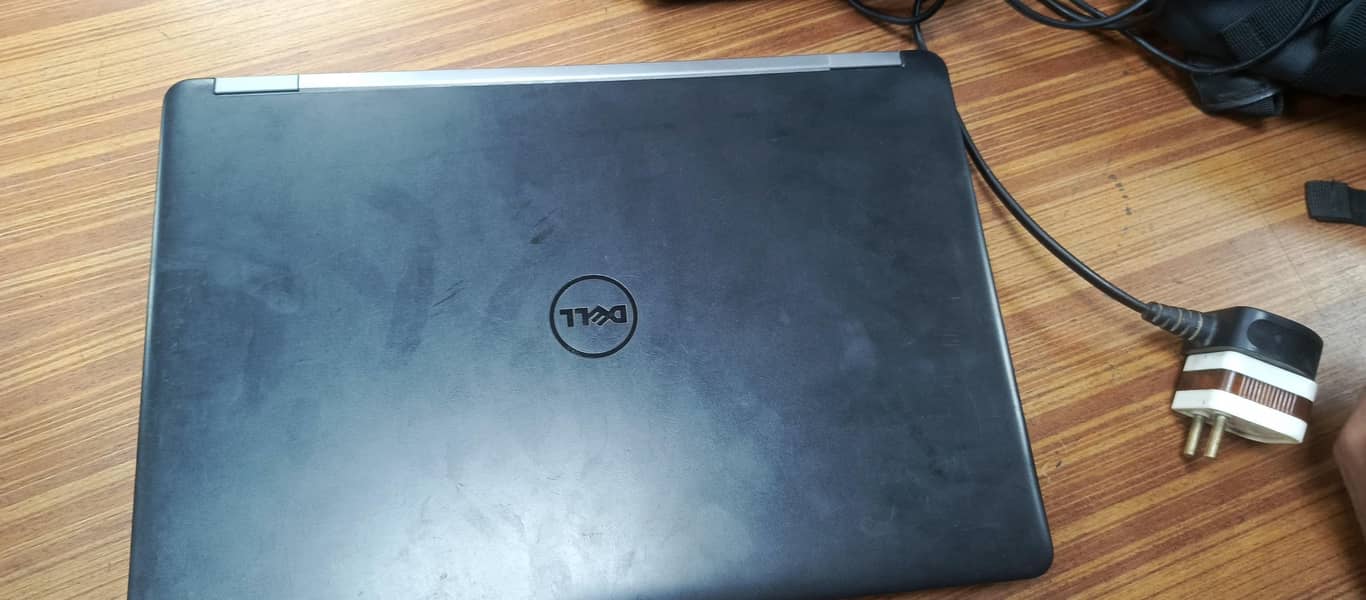 Dell Latitude E5470 2