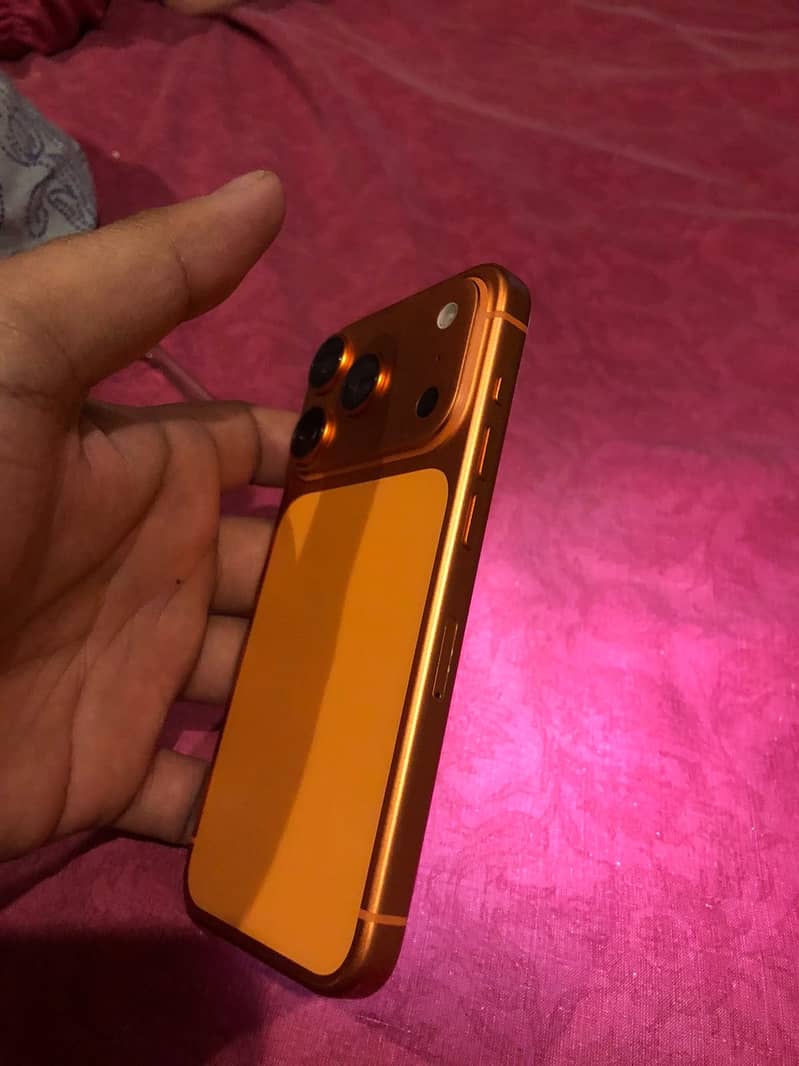 Apple iPhone 14 Pro 2