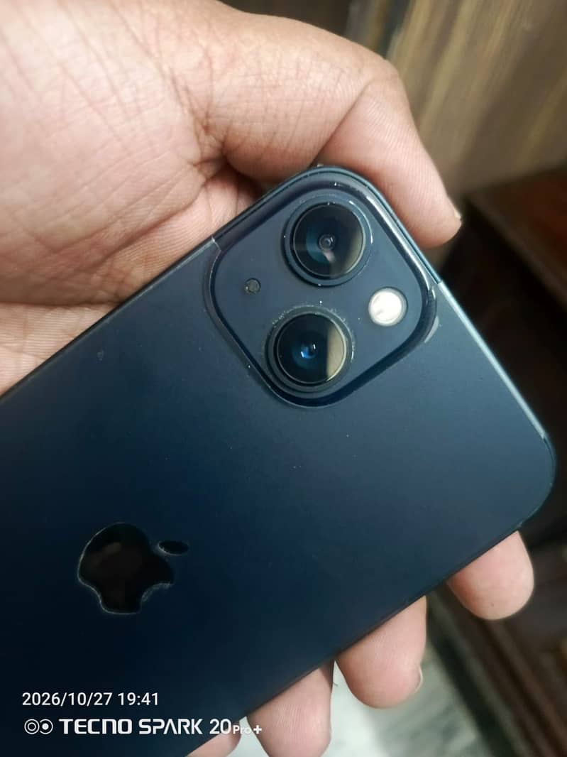 Apple iPhone 13 1