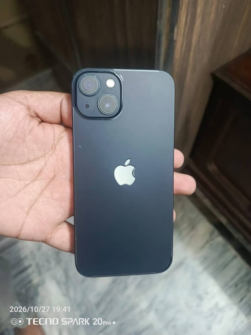 Apple iPhone 13 5