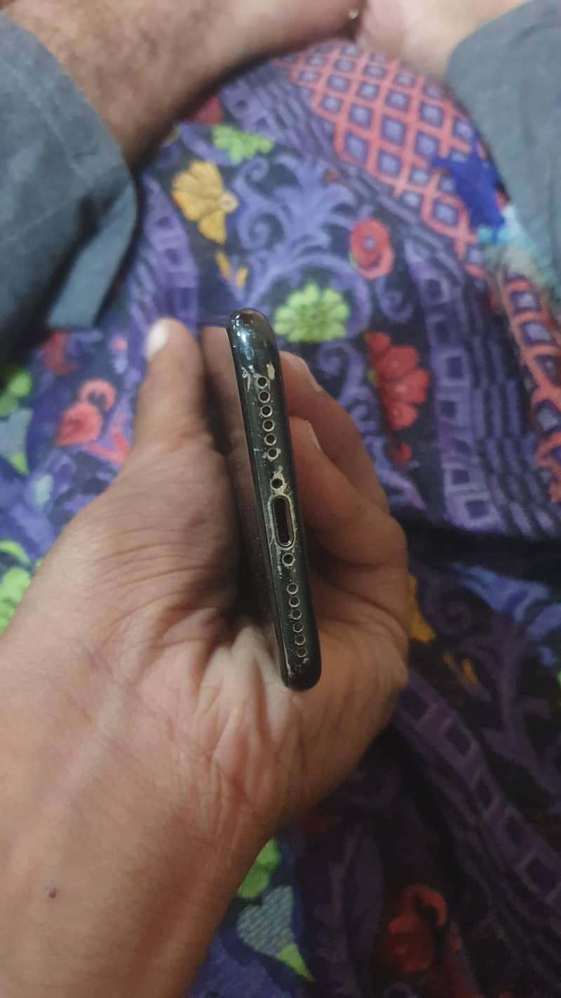 Apple iPhone SE 3