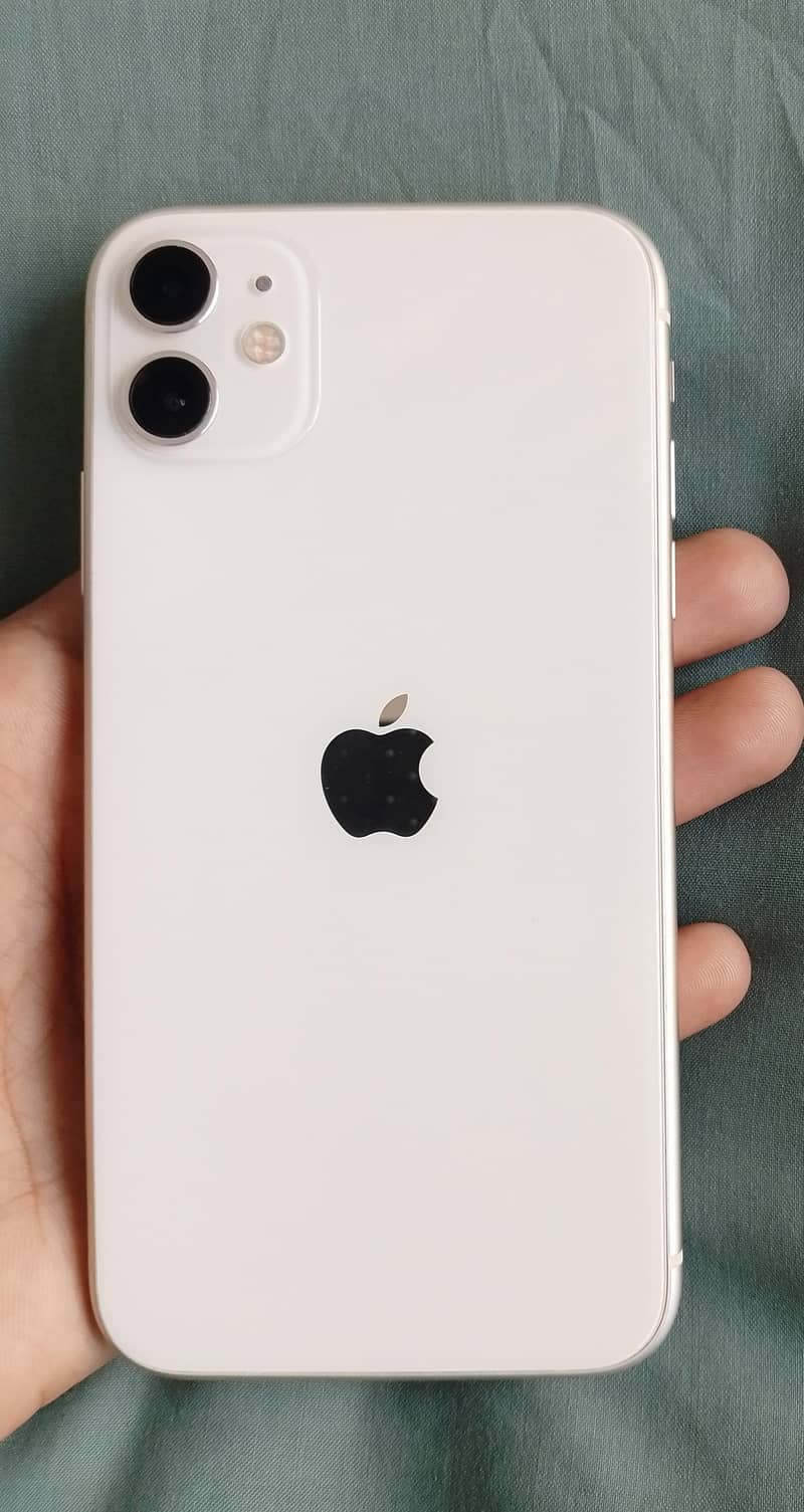 Apple iPhone 11 0