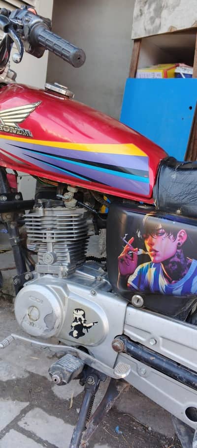 Honda 125 10madol for sale 90000hzr ka