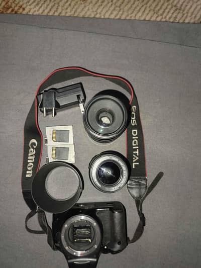 Canon 550D DSLR Camera with 2 Lenses & Accessories