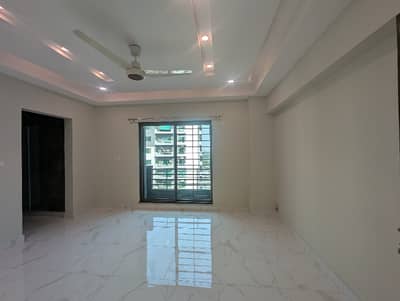 17-Marla 4-Bedroom'S Brand New | Luxury Apartment Available For Rent In Askari-10 Lahore.