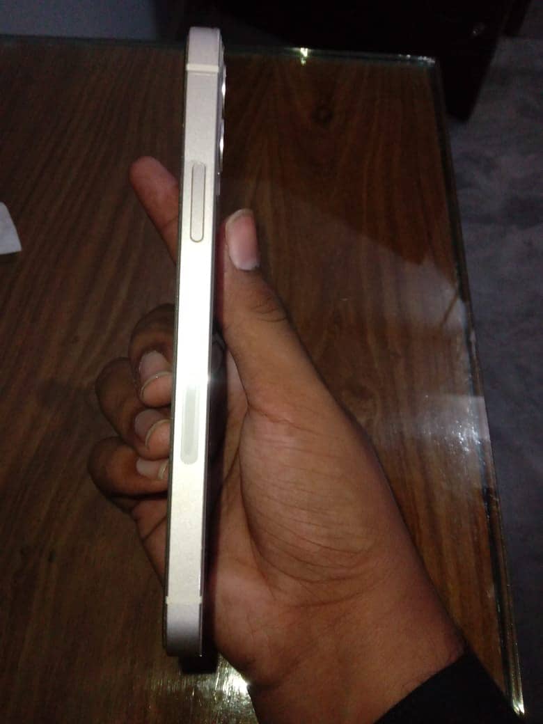Apple iPhone 13 mini 5