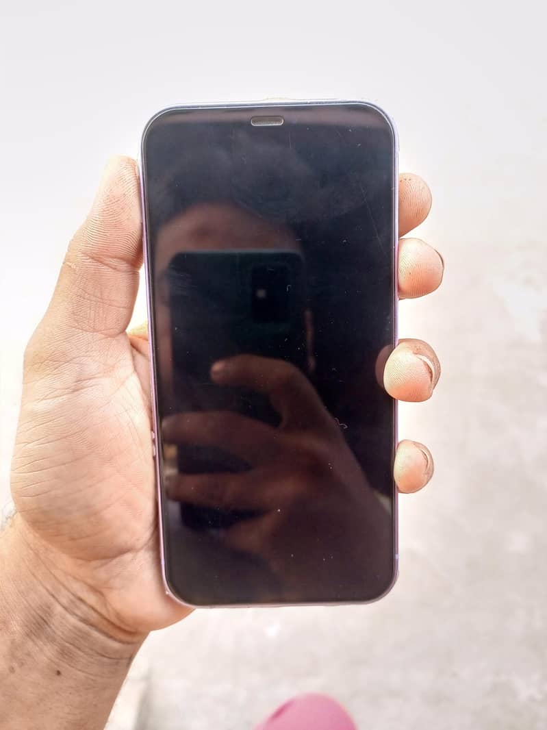 Apple iPhone 12 5