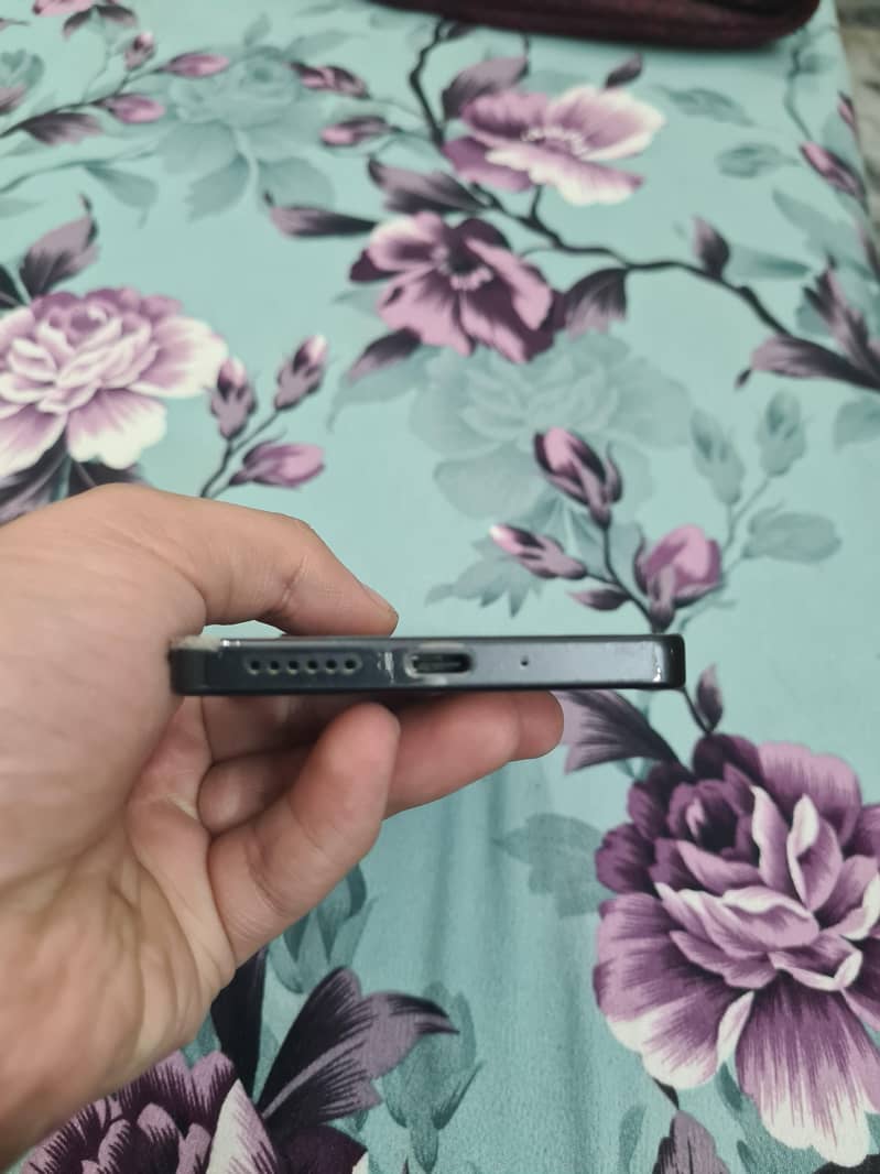 Xiaomi Redmi Note 13 Pro 4