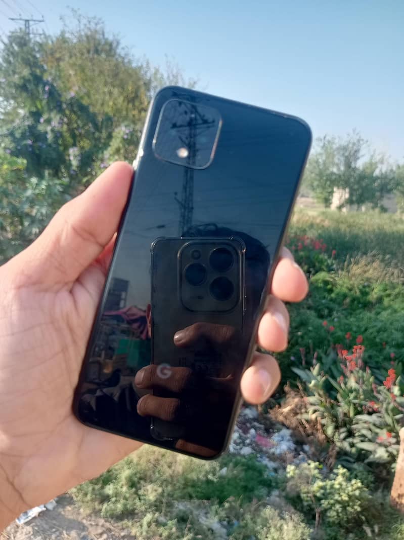 Google Pixel 4 6-64 patch kohat 1
