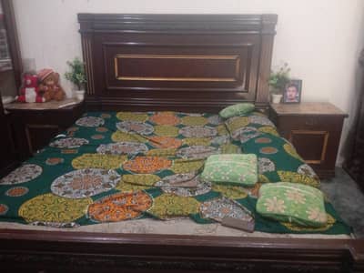 all farnichar four seel