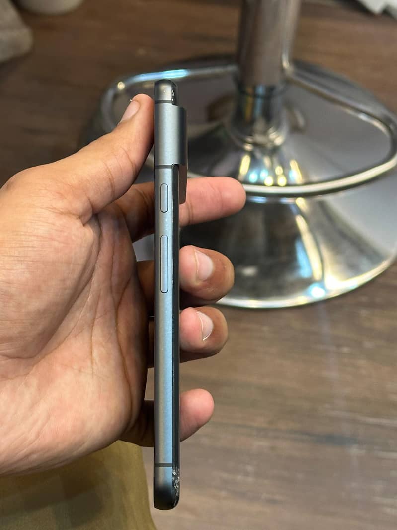 Google Pixel 8 5
