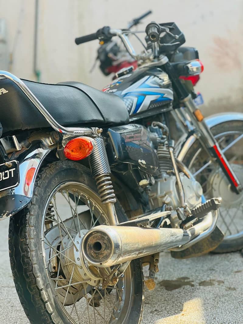CG 125 0