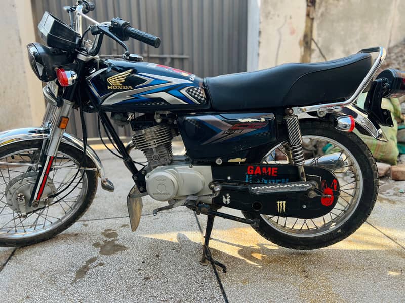 CG 125 6