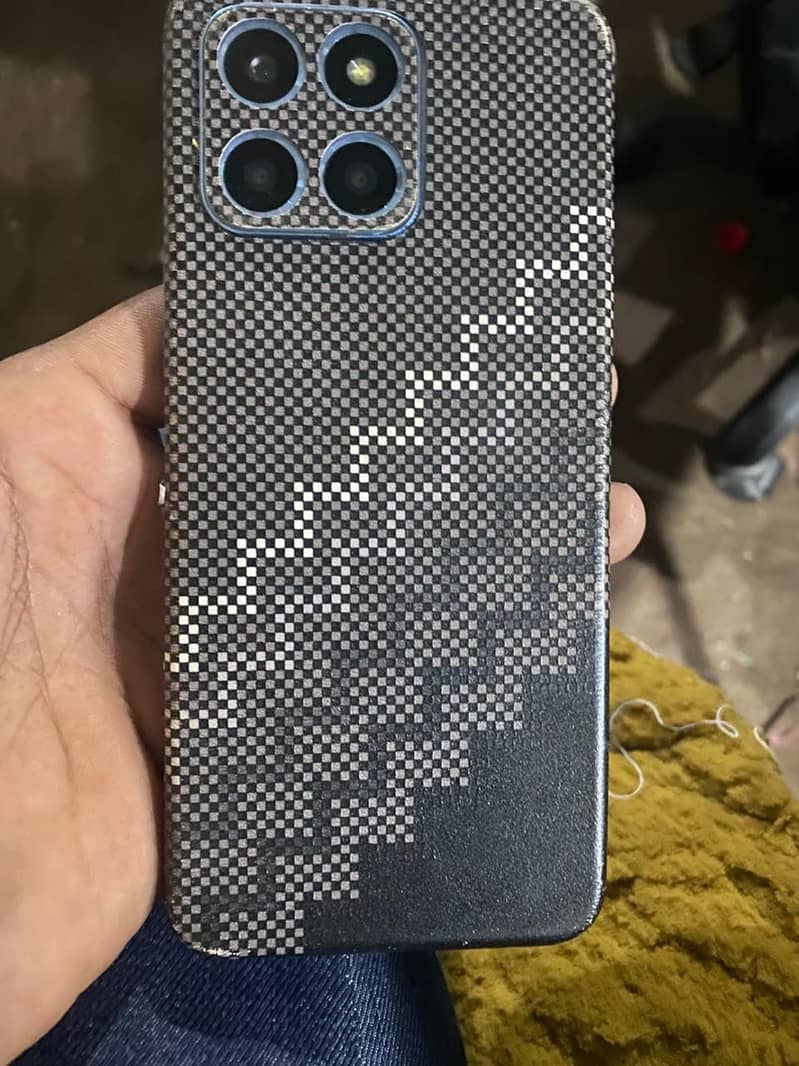 Honor X8 1