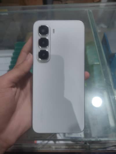 Infinix Hot 60i