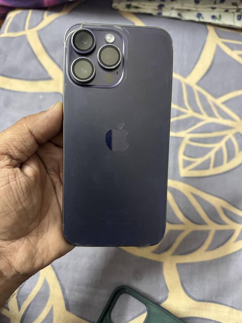 Apple iPhone 14 Pro Max 6