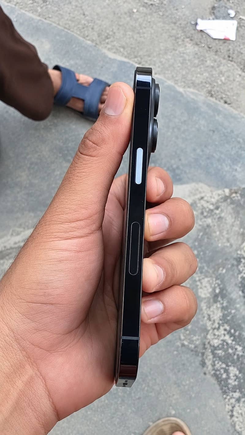 Apple iPhone 14 Pro 7