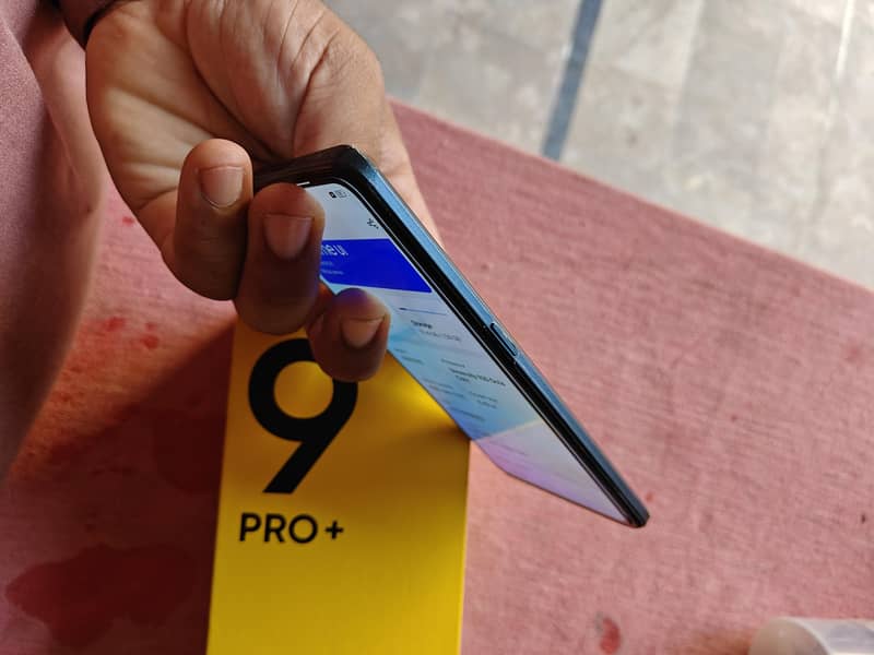Realme 9 Pro Plus 3