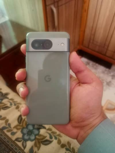 Google Pixel 8