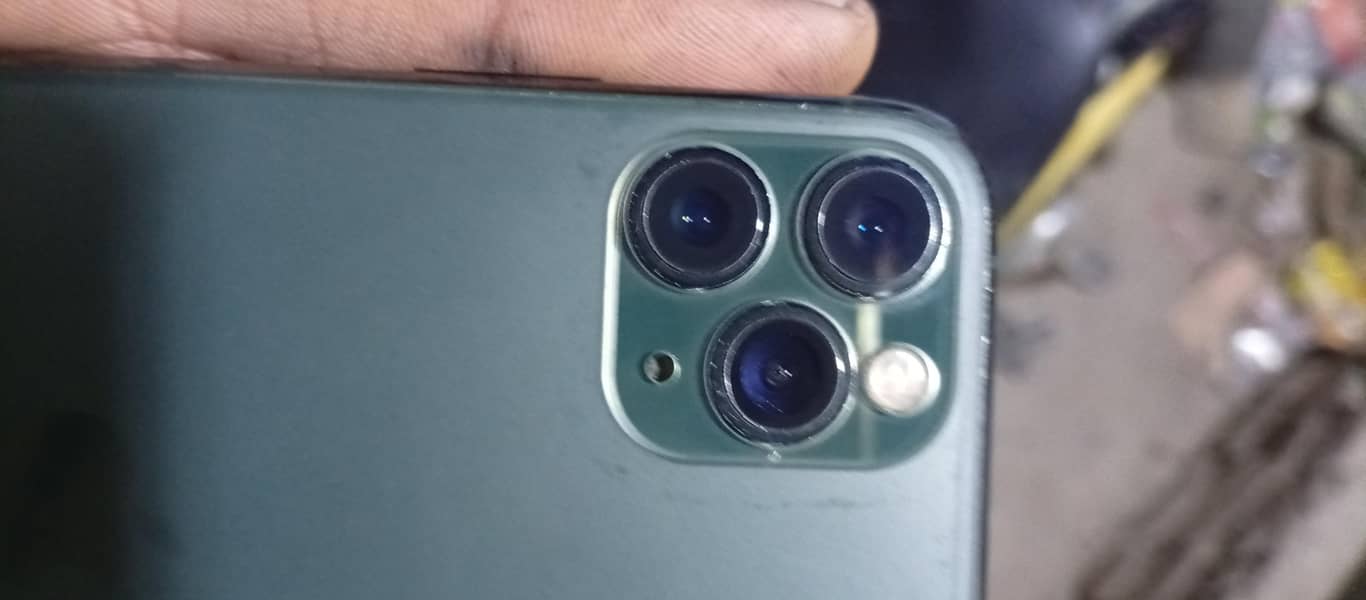Apple iPhone 11 Pro Max 1