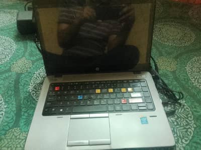HP LAPTOP touch screen i5 4gen 8GB & 256GB HARD battry issue no repair