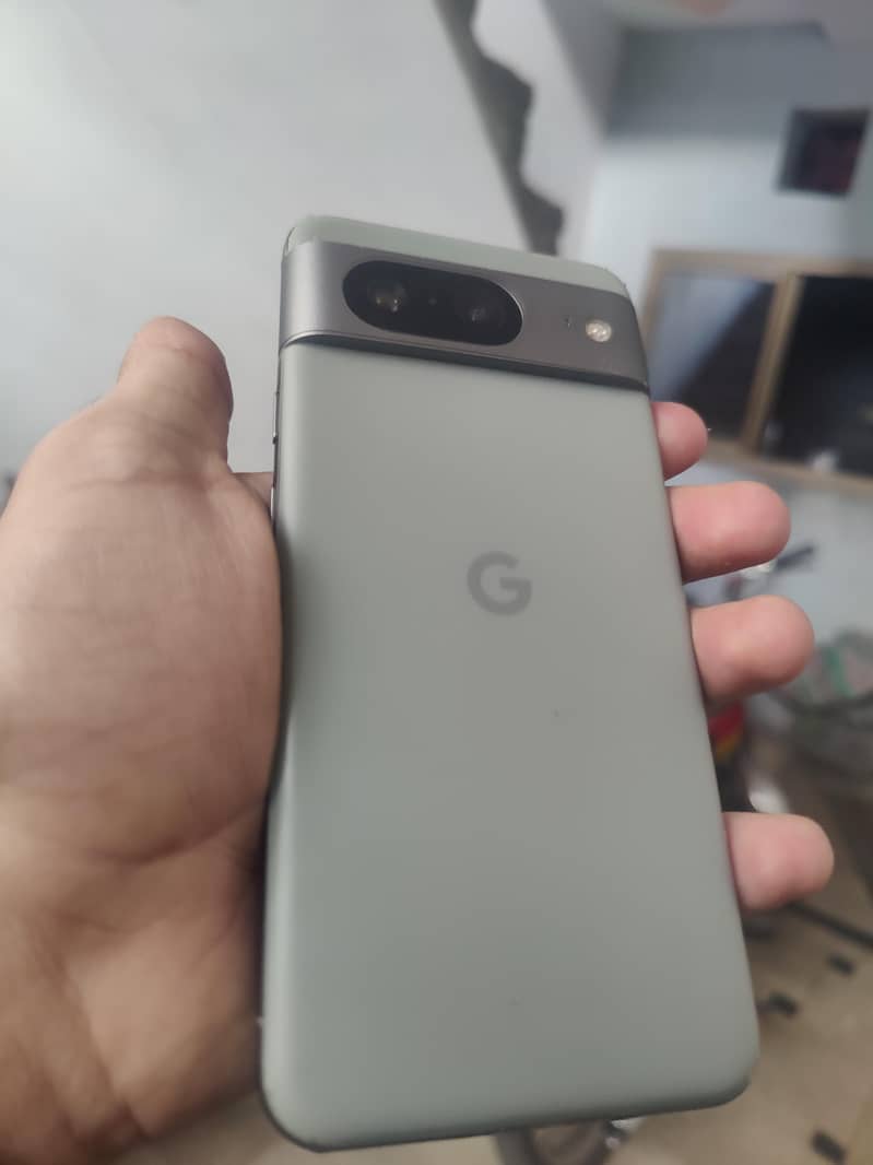 Google Pixel 8 0