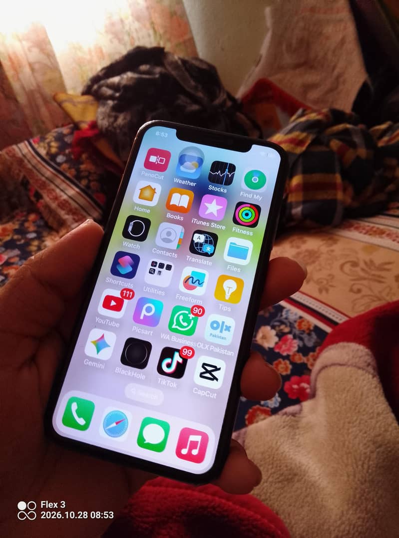 Apple iPhone X 2