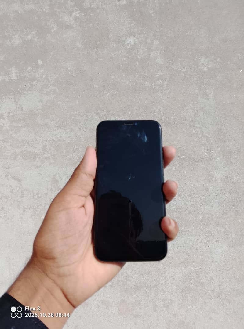 Apple iPhone X 6