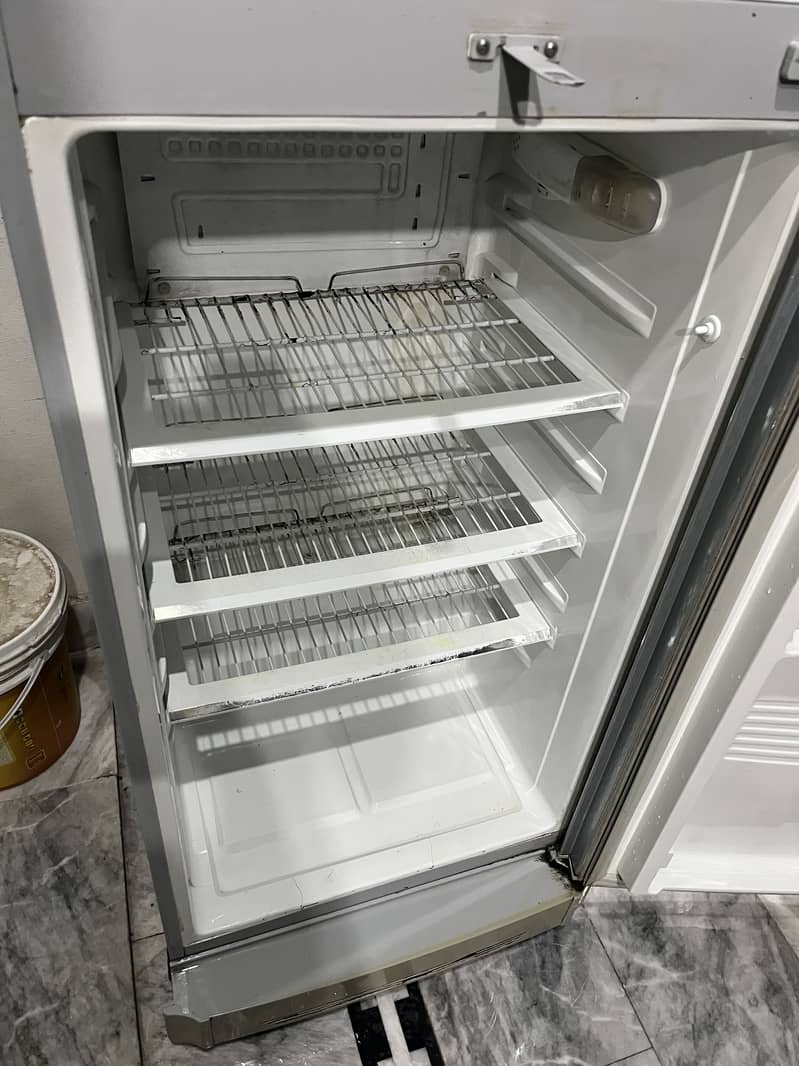 Pel refrigerator 6
