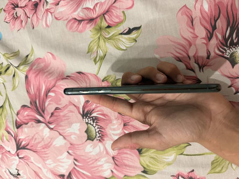 Apple iPhone 11 Pro Max 3