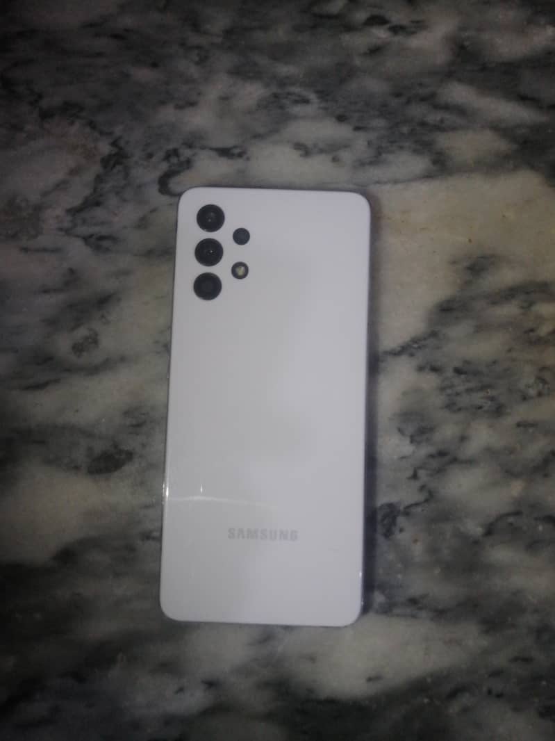 Samsung Mobile A32 0