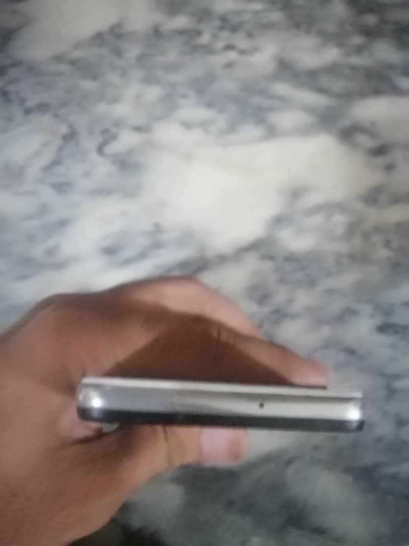 Samsung Mobile A32 9