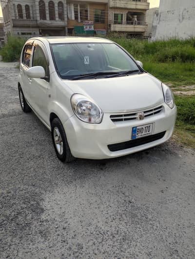 Toyota Passo 2012