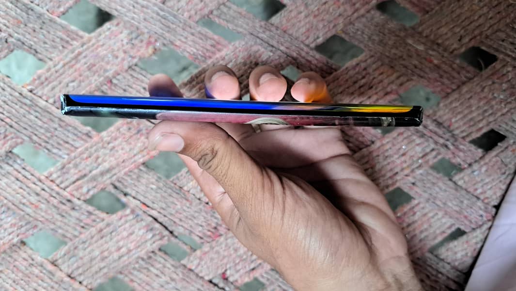 Motorola Edge - Mobile Phones - 1120958373
