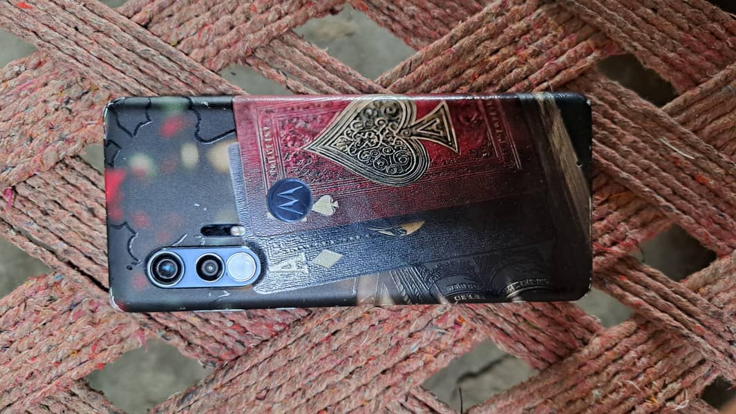 Motorola Edge - Mobile Phones - 1120958373
