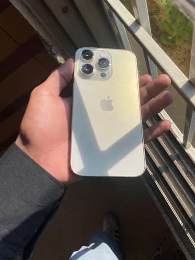 Apple iPhone 14 Pro
