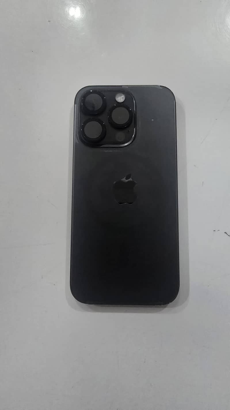 Apple iPhone 15 Pro 2