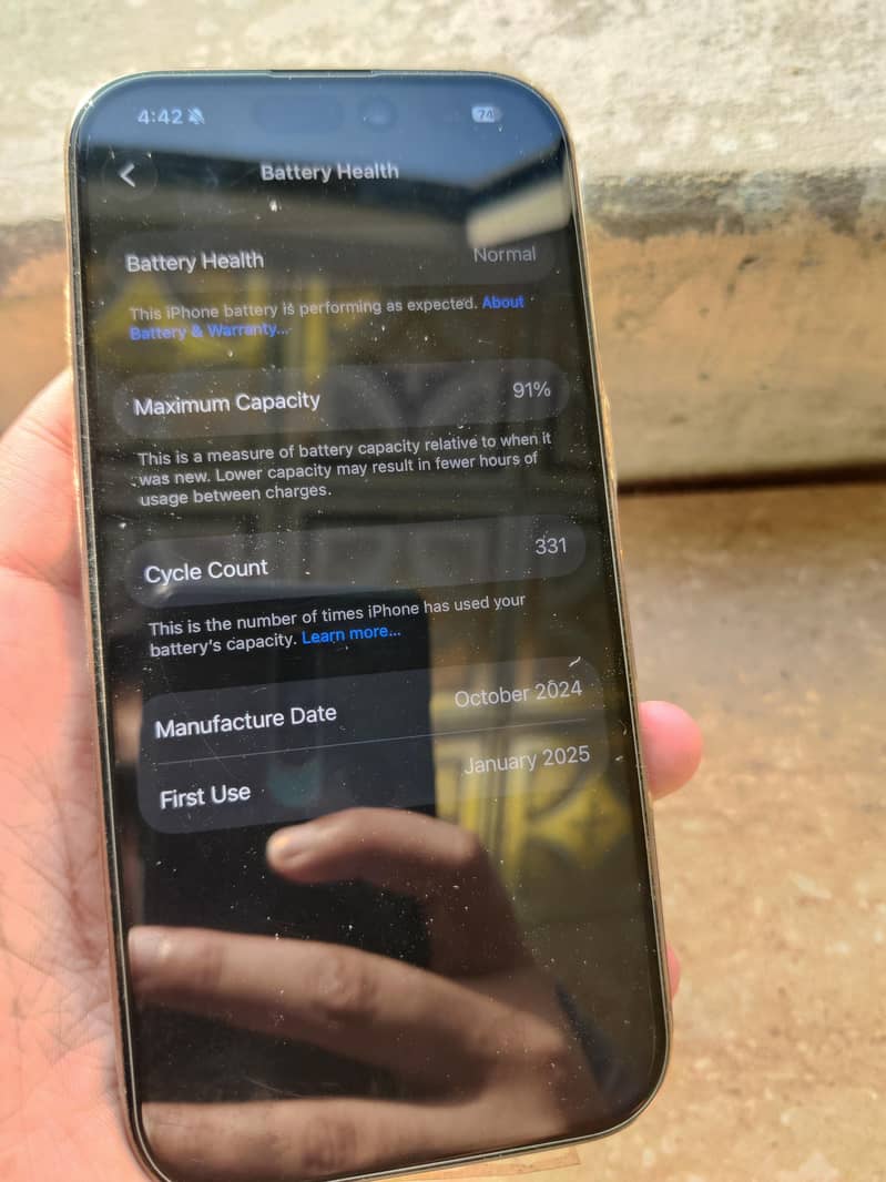 Apple iPhone 16 Pro 4