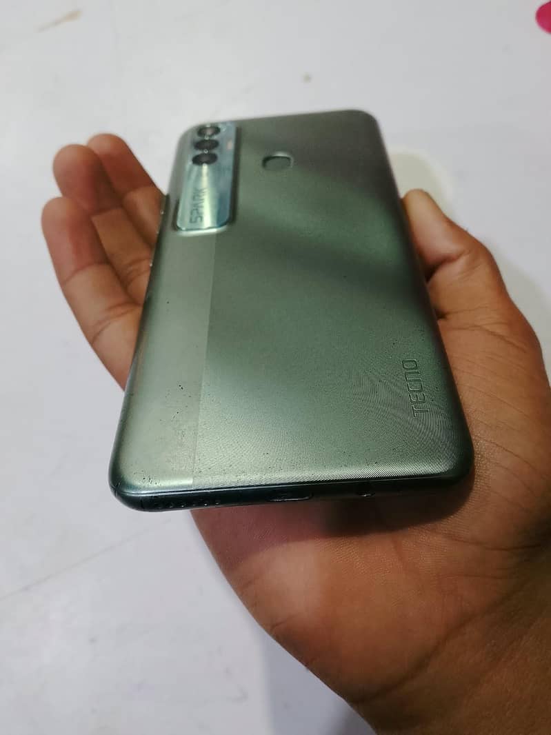 Tecno Spark 7 Pro 3