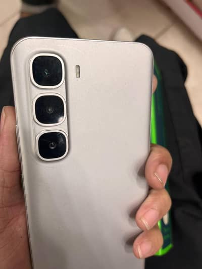 Infinix Hot 60 Pro Plus