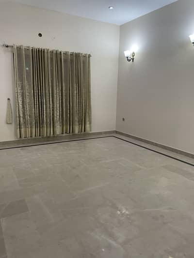 1 Kanal Beautiful House With Basement Available For Rent Near Polo Ground Cantt . .