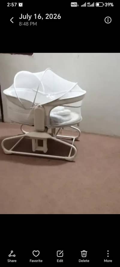 automatic swing cot