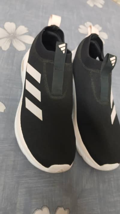 only 1 time used cloud foam shoes direct from uk