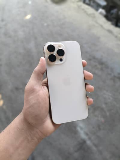 Apple iPhone 16 Pro Max