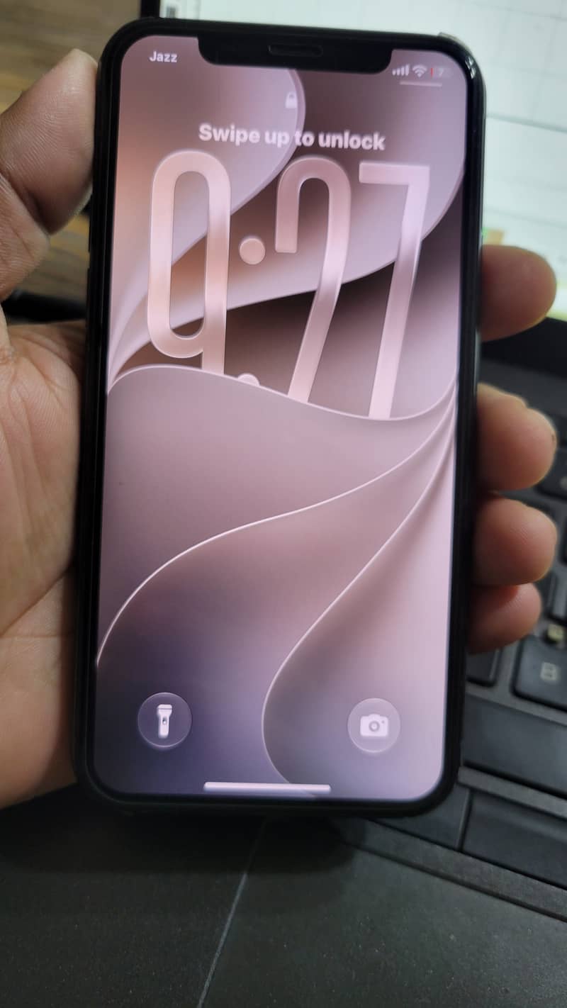 Apple iPhone 11 Pro 3