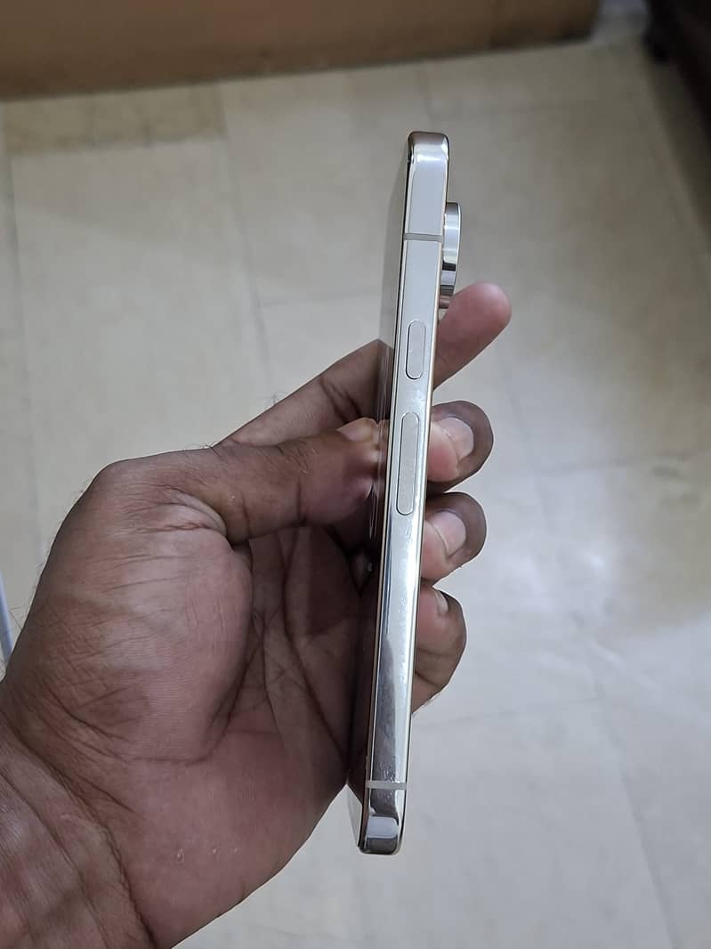 Google Pixel 10 Pro 12GB/256GB – PTA Approved 8