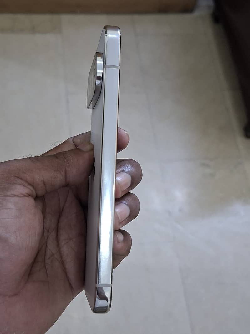 Google Pixel 10 Pro 12GB/256GB – PTA Approved 10