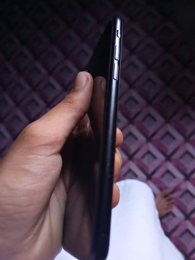 Apple iPhone SE 2020