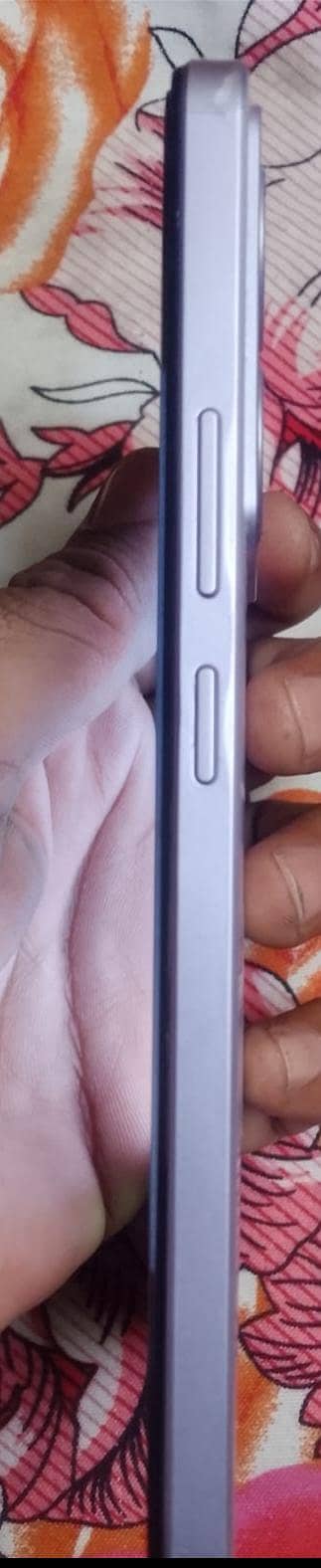Realme 14T 1